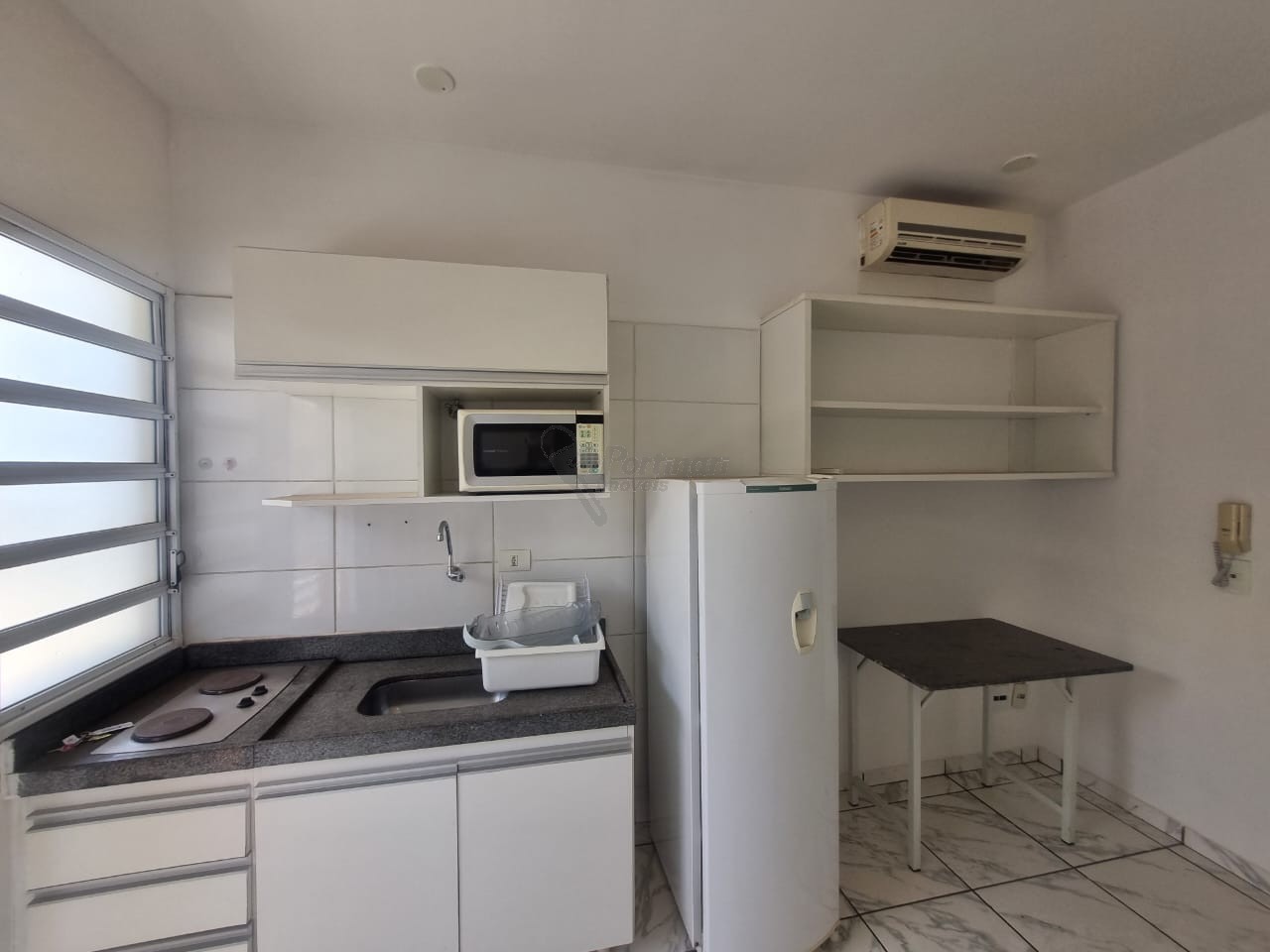 Kitinet para locacao no Jardim Cidade Universitaria I em Limeira com 15m² por R$ 1.200,00