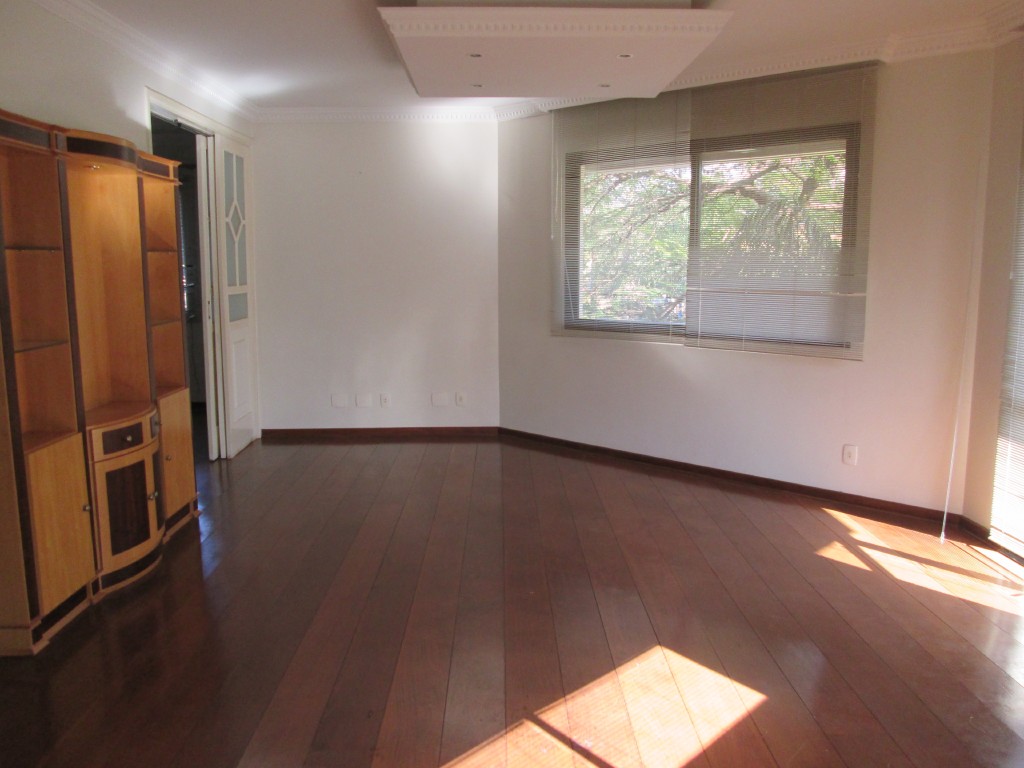 Apartamento para venda no Centro em Limeira com 189m²