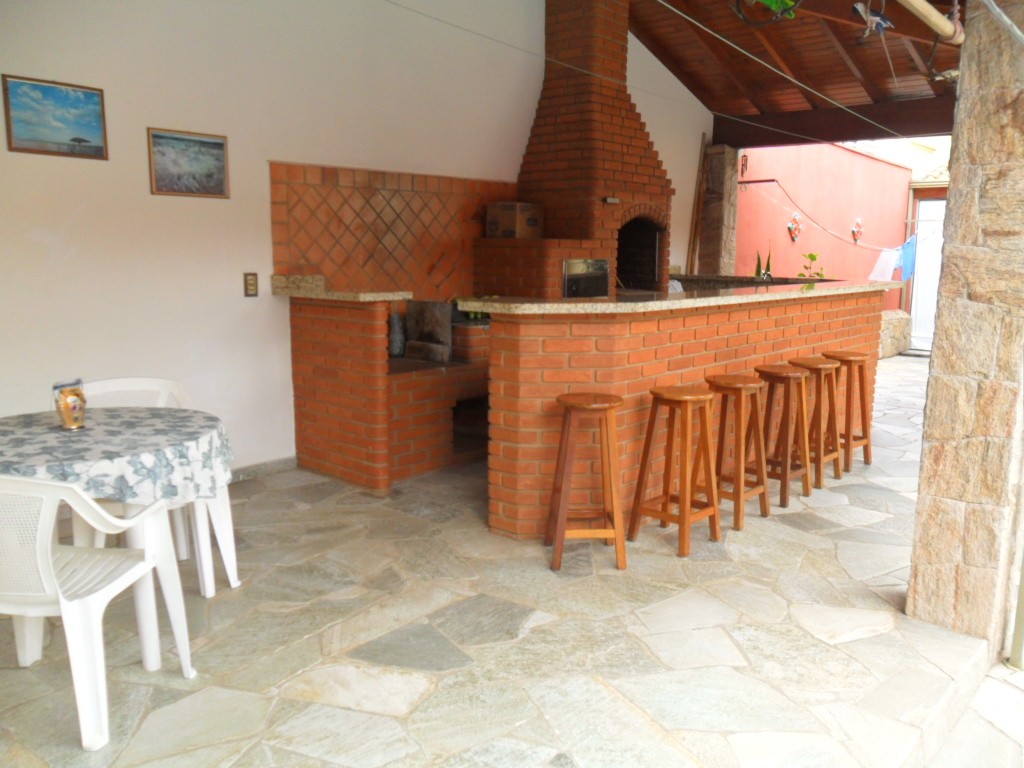 Casa Residencial para venda no Vila Hergert em Limeira com 220m²