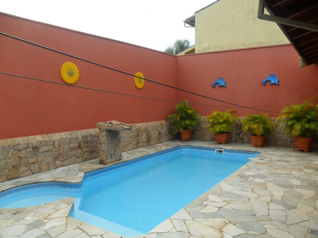 Casa Residencial para venda no Vila Hergert em Limeira com 220m²