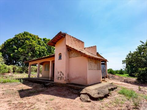 Casa Residencial para locacao no Area Rural de Limeira em Limeira com 0m²