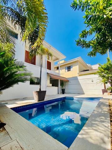 Casa em Condomínio para venda no Residencial Jardim dos Ipes em Limeira com 250m²