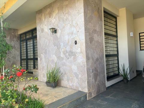 Casa Residencial para locacao no Vila Santa Rosalia em Limeira com 461m²