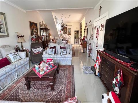 Casa em Condomínio para venda no Residencial Vermont em Limeira com 360m²