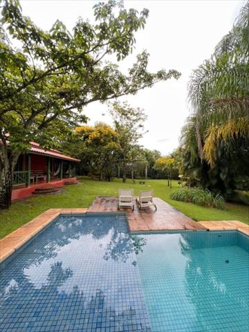 Casa em Condomínio para locacao no Residencial Santa Clara em Limeira com 21.000m² por R$ 7.000,00