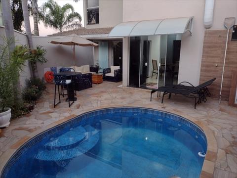 Casa em Condomínio para venda no Parque Residencial Roland em Limeira com 269,1m²