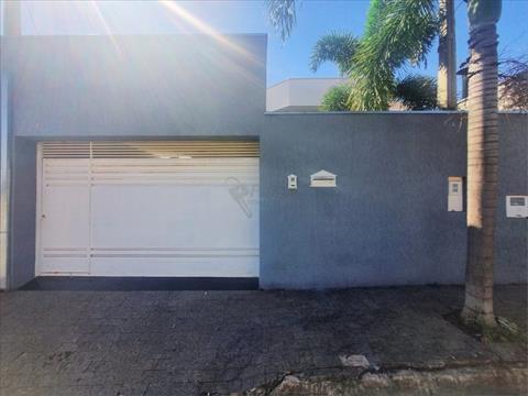 Casa Residencial para locacao no Jardim Residencial Graminha III em Limeira com 200m² por R$ 2.700,00