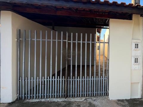 Casa Residencial para locacao no Jardim Lago Azul em Limeira com 40m²