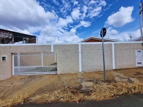 Casa Comercial para locacao no Jardim Piratininga em Limeira com 172,36m²