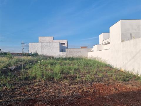 Terreno para venda no Residencial Colinas do Engenho I em Limeira com 300m²