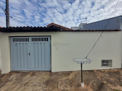 Casa Residencial para locacao no Jardim Ipanema em Limeira com 140m² por R$ 1.700,00