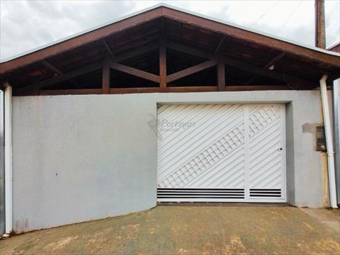 Casa em Condomínio para locacao no Jardim Lagoa Nova em Limeira com 250m²