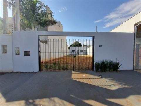 Casa Residencial para locacao no Residencial Palmeira Real em Limeira com 246m²