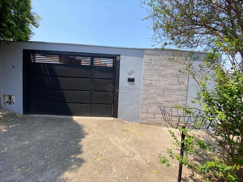 Casa Residencial para locacao no Jardim Vitorio Lucato em Limeira com 250m² por R$ 1.800,00