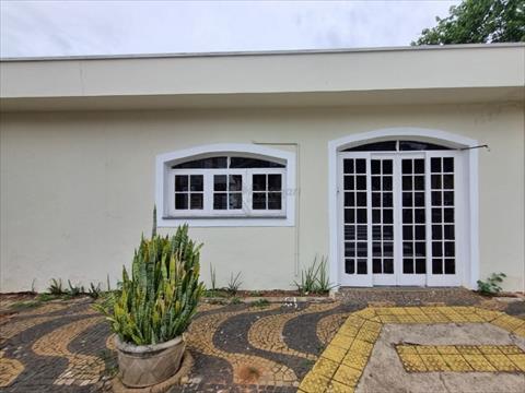 Casa Comercial para vendalocacaovenda e locacao no Centro em Limeira com 100m²