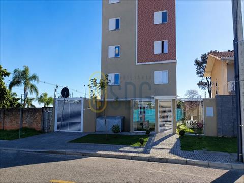Apartamento para locacao no Centro em Pinhais com 110,92m² por R$ 3.520,00