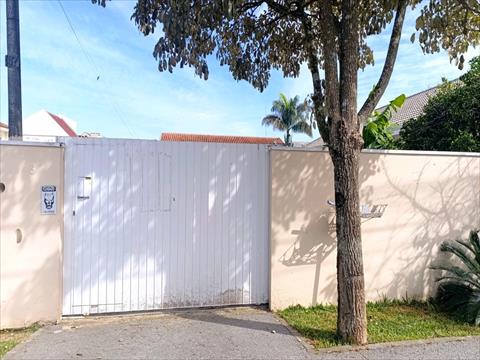 Casa Residencial para locacao no Emiliano Perneta em Pinhais com 480m² por R$ 2.200,00