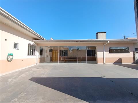 Casa Residencial para locacao no Centro em Pinhais com 133,45m² por R$ 4.950,00