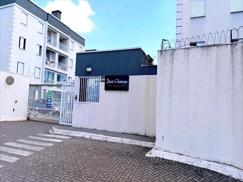 Apartamento para locacao no Weissopolis em Pinhais com 75,67m² por R$ 2.420,00