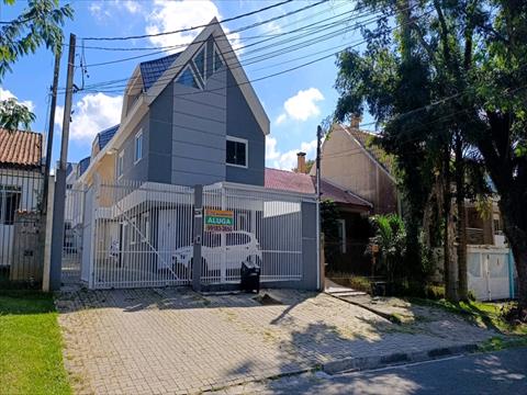 Sobrado para locacao no Bairro Alto em Curitiba com 118,98m² por R$ 3.960,00