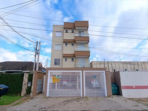 Apartamento para locacao no Centro em Pinhais com 95,75m² por R$ 3.630,00