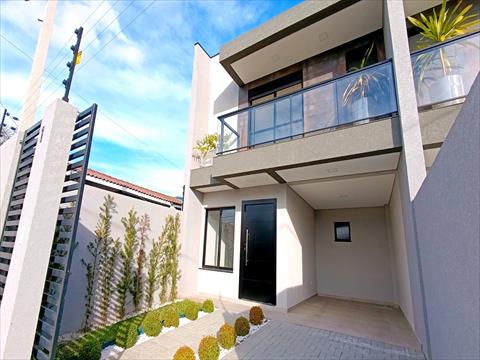 Sobrado para locacao no Alto Taruma em Pinhais com 124m² por R$ 4.950,00