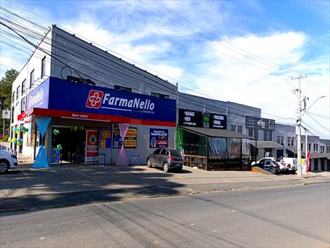 Loja para locacao no Guarituba em Piraquara com 405m² por R$ 18.360,00