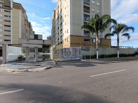 Apartamento para locacao no Emiliano Perneta em Pinhais com 82,32m² por R$ 3.080,00