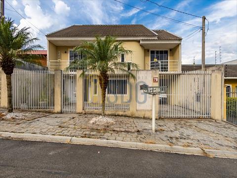 Sobrado para locacao no Alto Taruma em Pinhais com 380m² por R$ 7.700,00