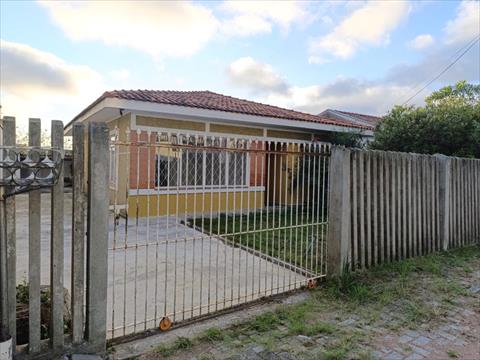 Casa Residencial para locacao no Centro em Pinhais com 676m² por R$ 3.360,00