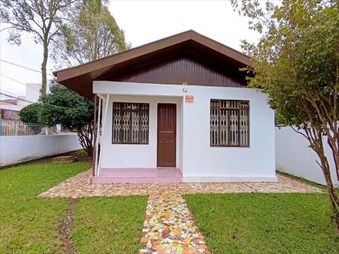 Casa Residencial para locacao no Centro em Pinhais com 585m² por R$ 2.200,00