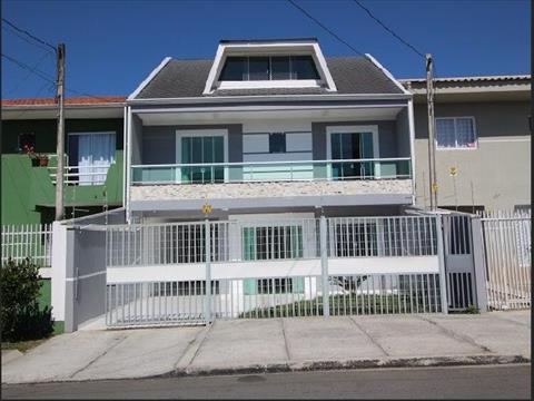Sobrado para locacao no Centro em Pinhais com 170,15m² por R$ 6.292,00