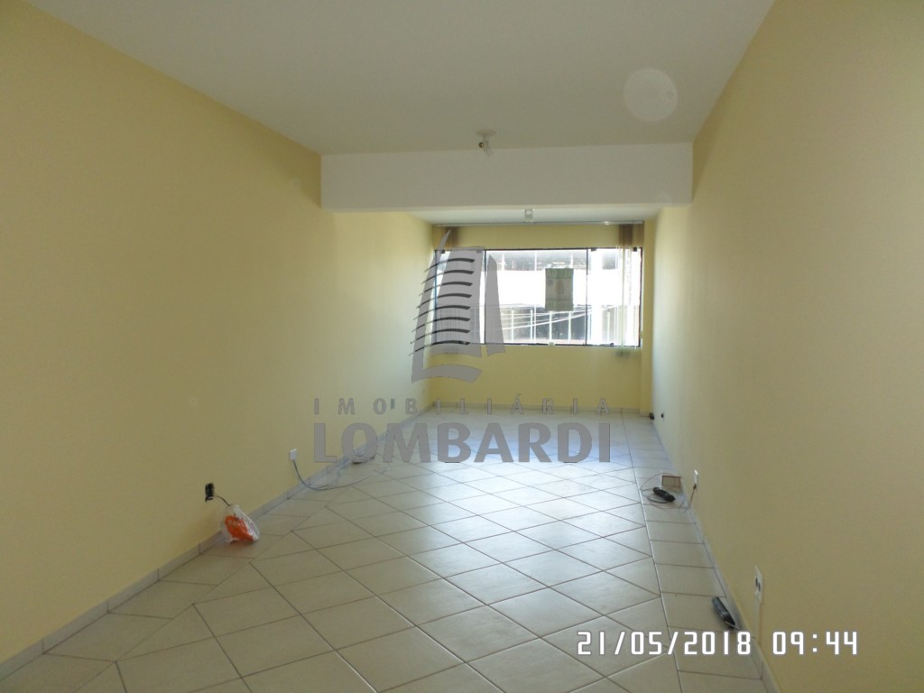 Cjto Comercial/sala no Capao Raso em Curitiba