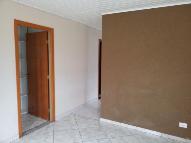 Casa Residencial no Umbara em Curitiba