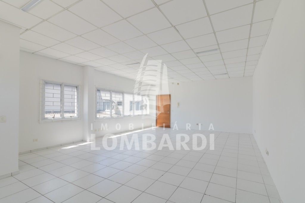 Cjto Comercial/sala no Capao Raso em Curitiba