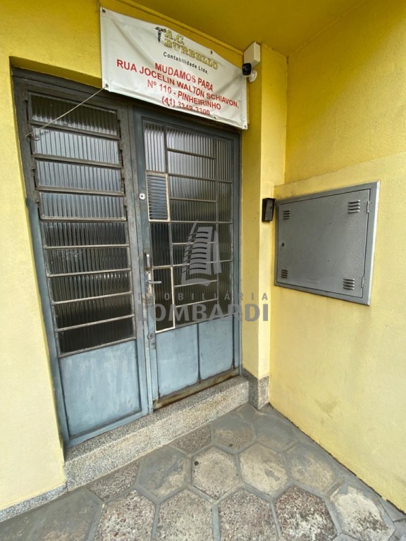 Cjto Comercial/sala no Pinheirinho em Curitiba