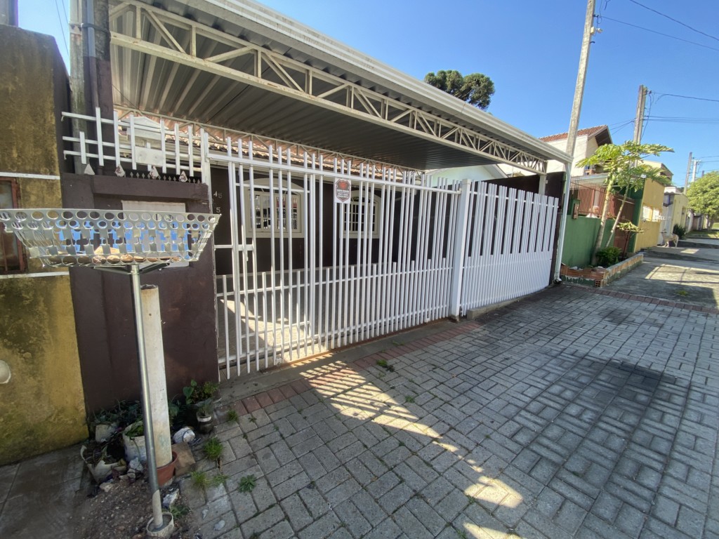 Casa Residencial no Pinheirinho em Curitiba