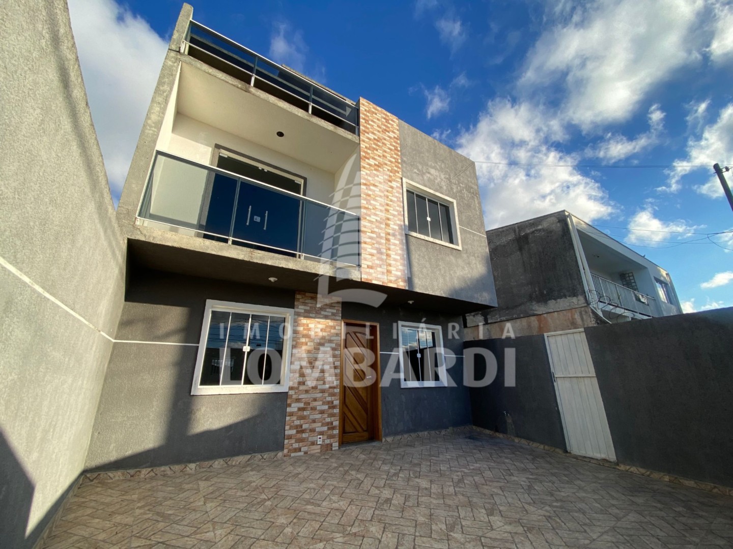Sobrado no Pinheirinho em Curitiba - Design sem nome - 2025-05-13T174352.115.jpg