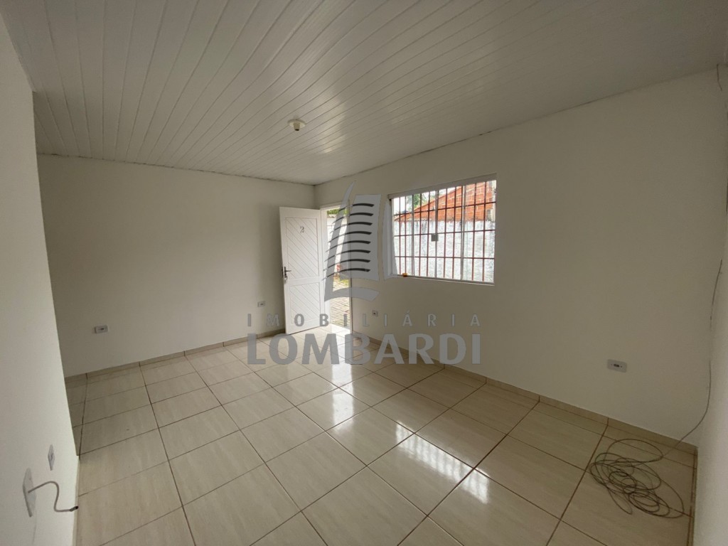 Casa Residencial no Sitio Cercado em Curitiba