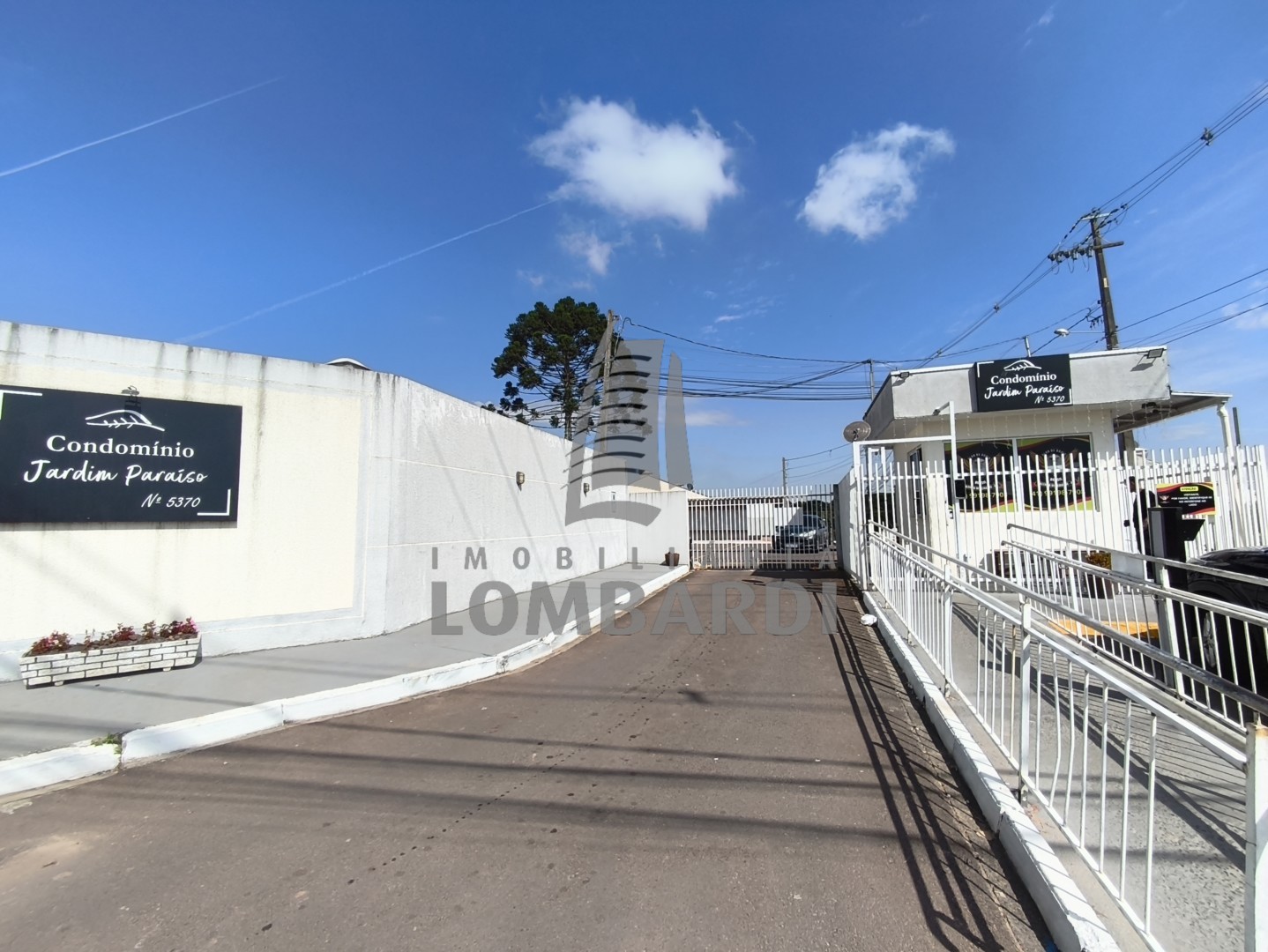 Casa Residencial no Estados em Fazenda Rio Grande - IMG_20260316_094839.jpg