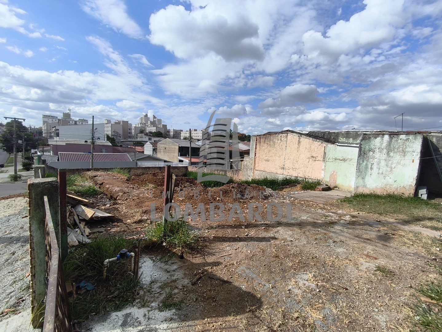 Terreno no Capao Raso em Curitiba - IMG_20260416_152433.jpg