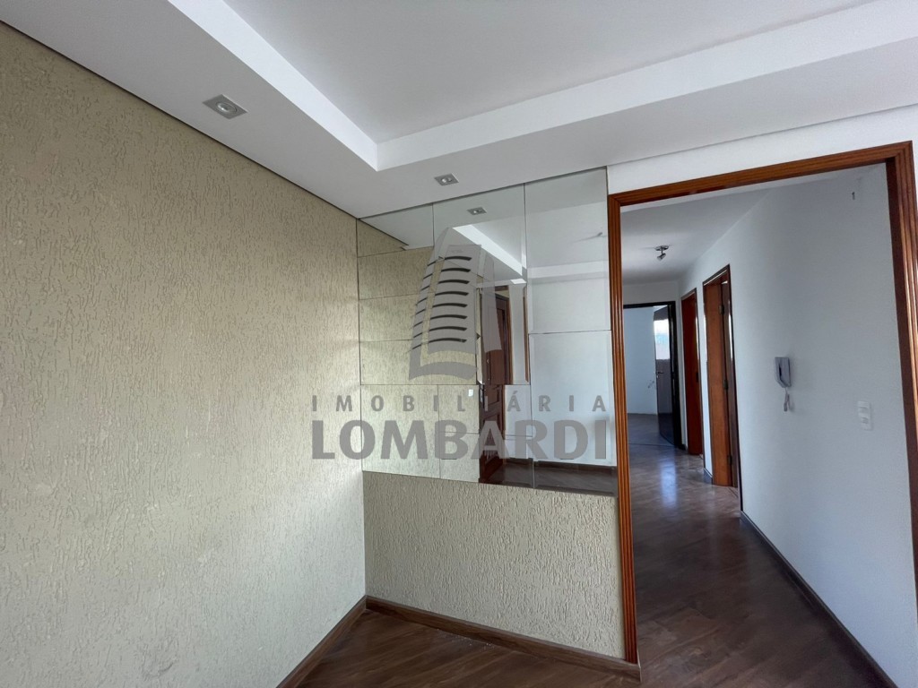 Apartamento no Capao Raso em Curitiba