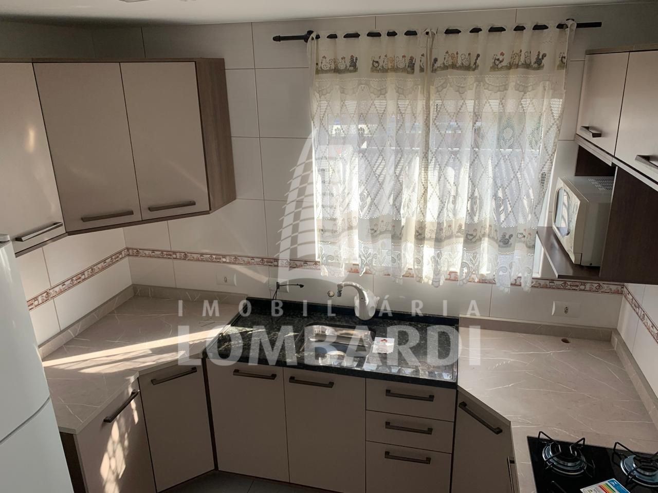 Apartamento no Capao Raso em Curitiba - 1.jpg