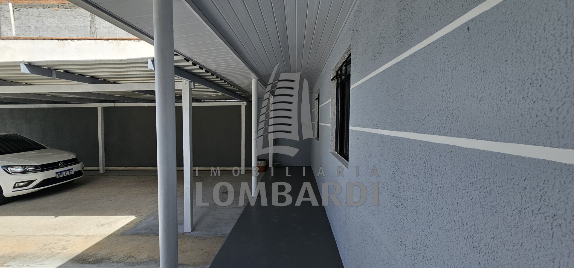 Casa Comercial no Xaxim em Curitiba - 20260106_150847.jpg