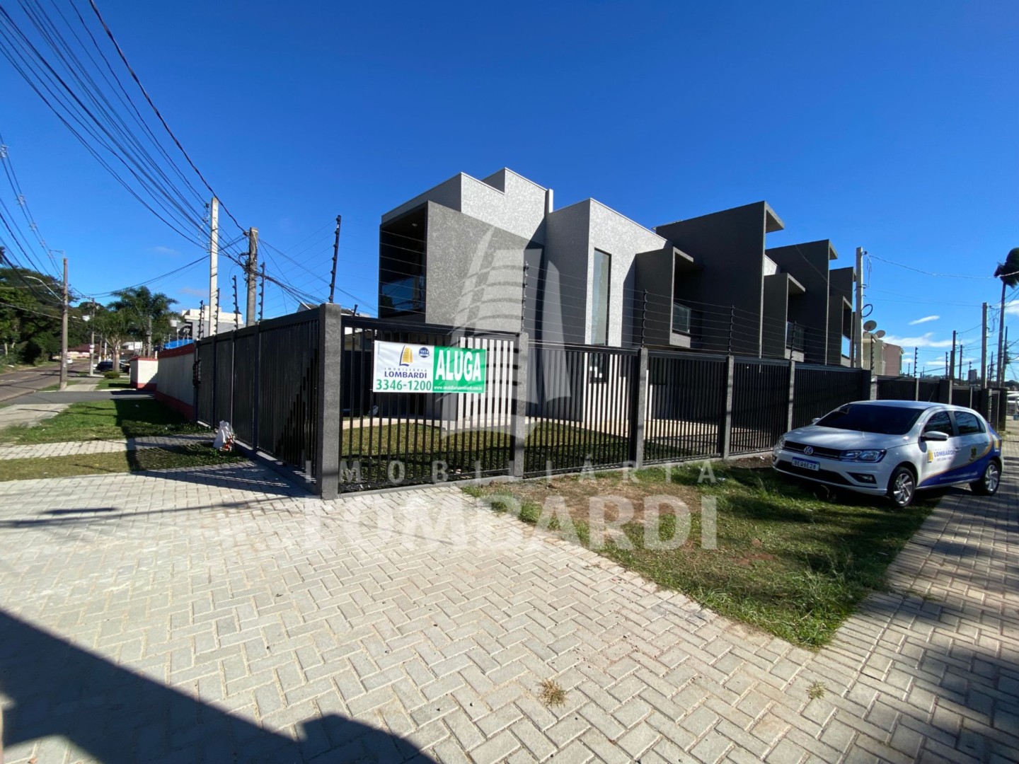 Sobrado no Pinheirinho em Curitiba - Design sem nome - 2025-05-29T120801.343.jpg