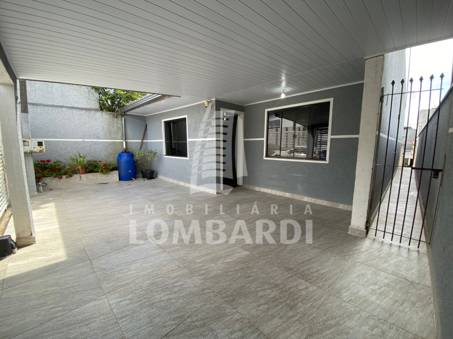 Casa Residencial no Pinheirinho em Curitiba - Design sem nome - 2025-05-05T130724.437.jpg
