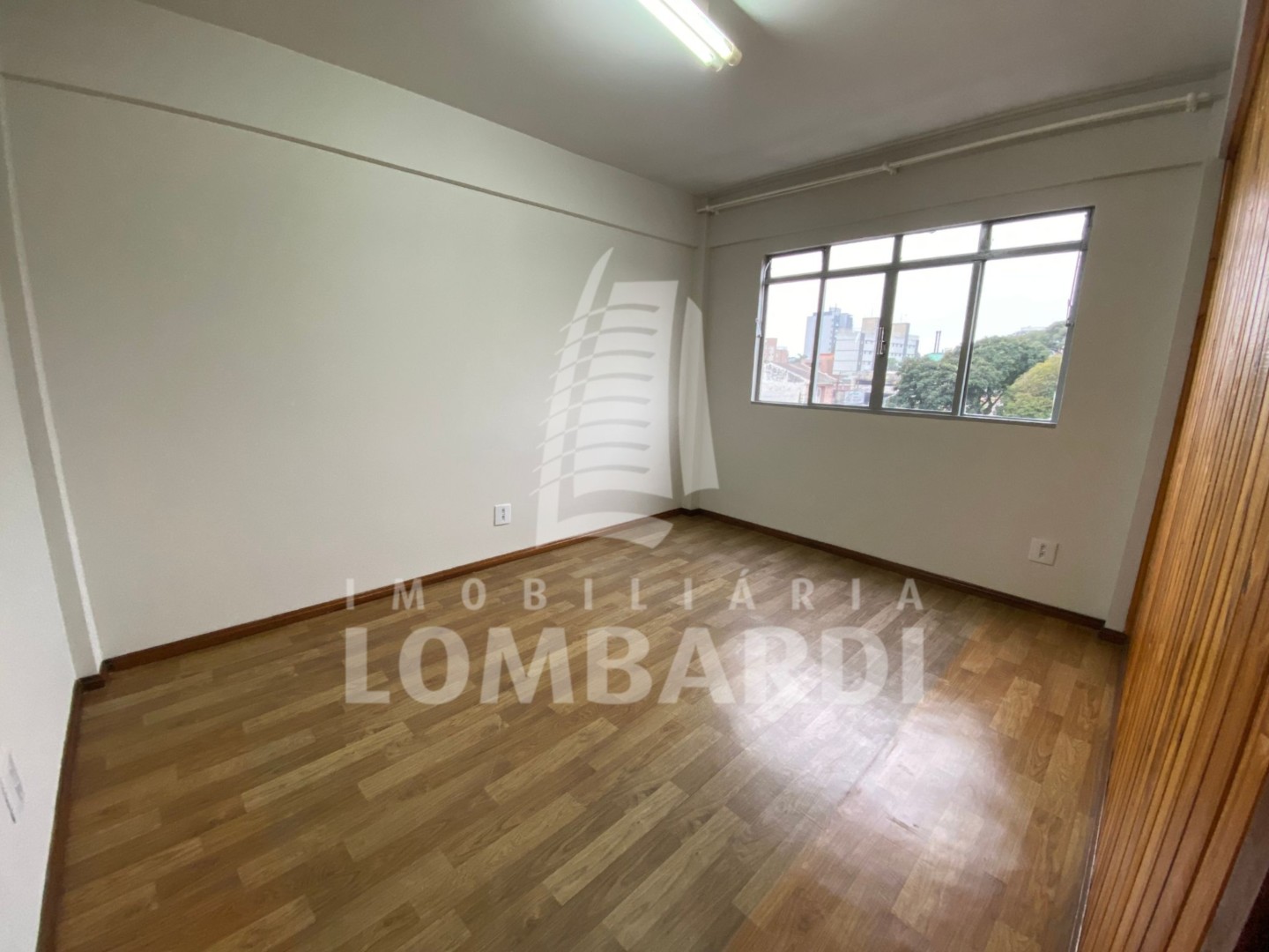 Apartamento no Pinheirinho em Curitiba - Design sem nome - 2025-07-02T164416.912.jpg