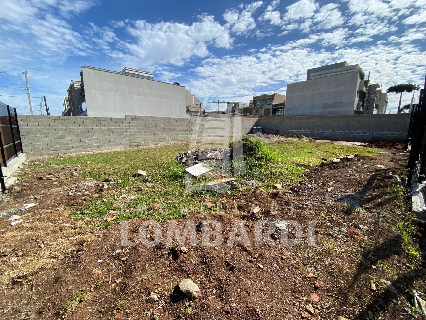 Terreno no Novo Mundo em Curitiba - Design sem nome - 2025-06-26T175147.449.jpg