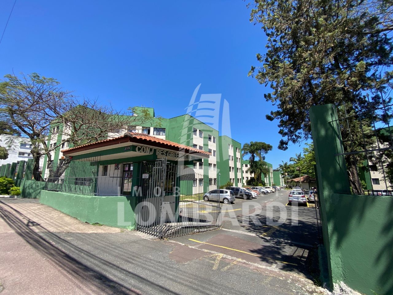 Apartamento no Capao Raso em Curitiba - Design sem nome - 2025-10-15T123613.938.jpg