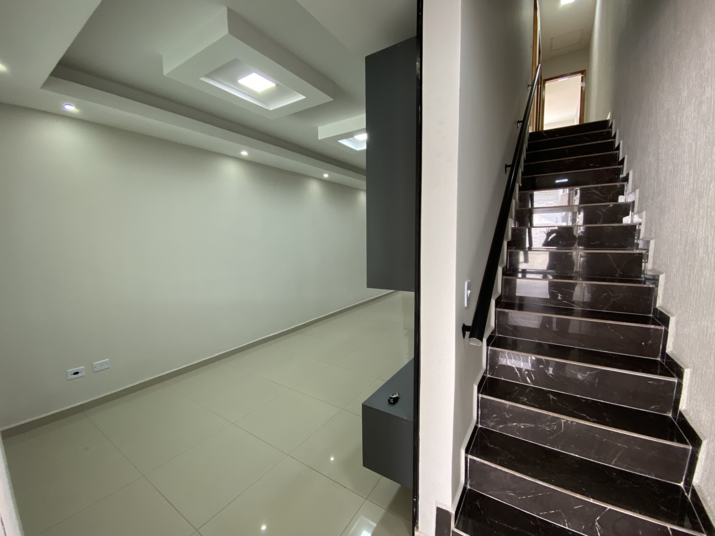 Sobrado no Sitio Cercado em Curitiba - IMG_1945.JPG